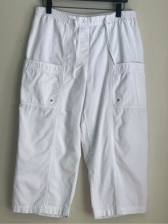 Westbound Pants - Westbound White Cropped Cargo Pants with Drawstring